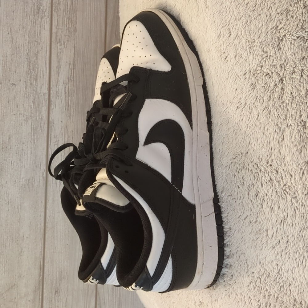 Nike Dunk Low Panda Dunks